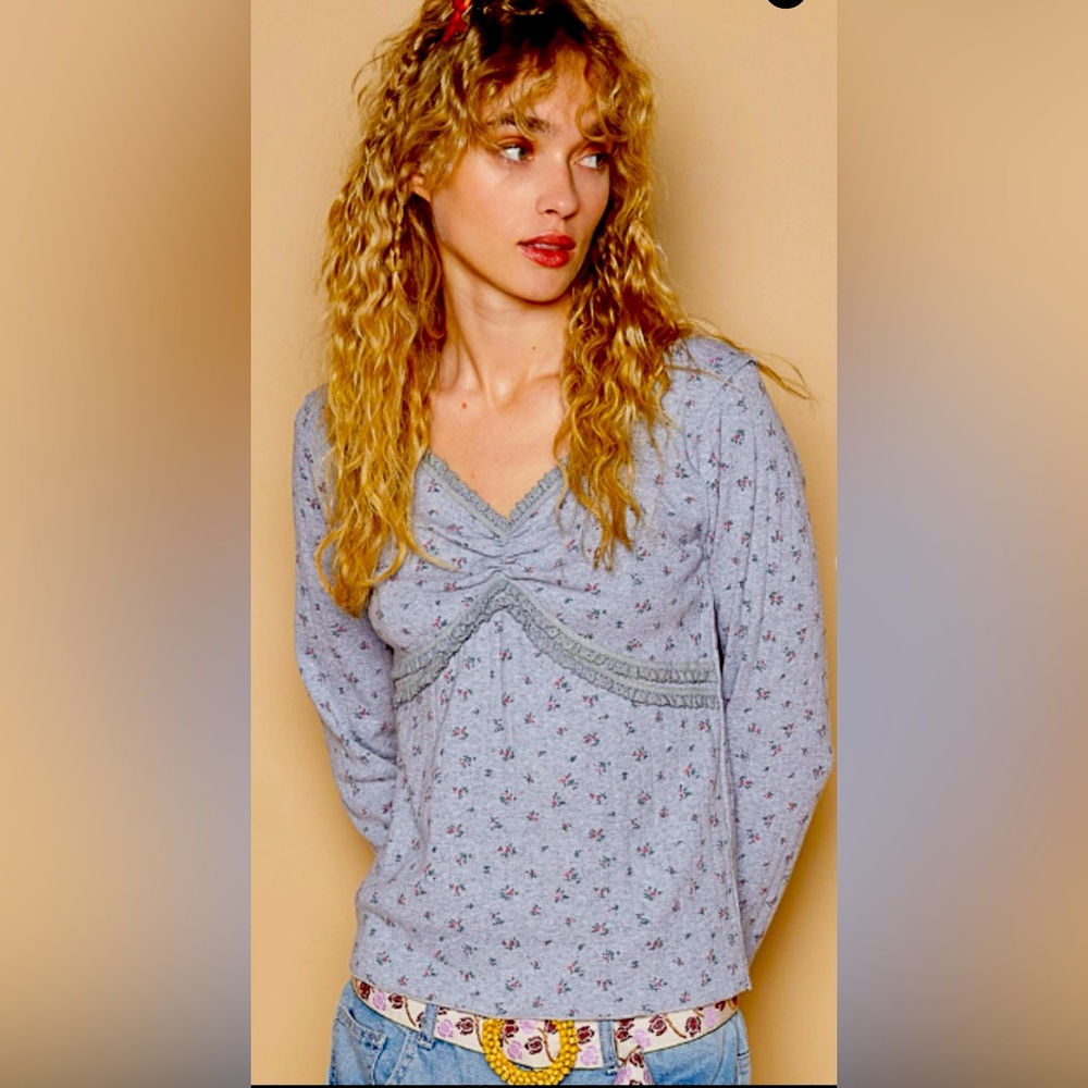 NWT POL Floral Gray Women's Shirt.